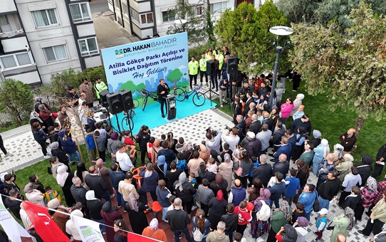 Bahçelievler'de Park Açılışı ve Bisiklet Dağıtımı