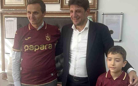 Minik Trabzonsporlu'ya Destek Ziyareti