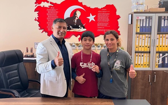 Küçük Kahraman Kadir'den Anlamlı Bağış