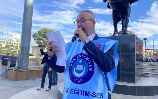 Okul Müdürü ve Eski Müdür Öğrenci Ağabeyi Tarafından Saldırıya Uğradı