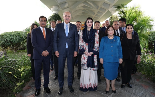 Kurtulmuş Pencap Başbakanı ile Görüştü