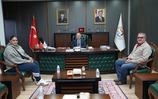 Havvanur Kethüda'dan Rektör Aşıkkutlu'ya Ziyaret