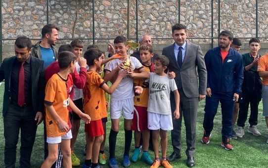 Elazığ'da Ortaokullar Arası Futbol Turnuvası Sona Erdi