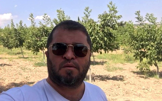 Çocuklarını görmek için gitti, satırlı saldırıda hayatını kaybetti