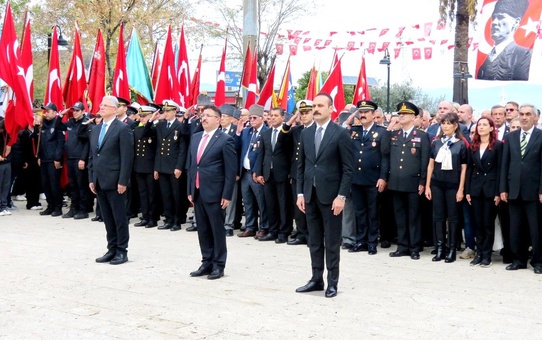 Mudanya'da Cumhuriyet'in 102. Yıldönümü Coşkuyla Kutlandı