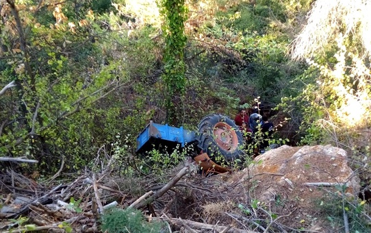 Aydın'da Traktör Devrildi: Sürücü Hayatını Kaybetti