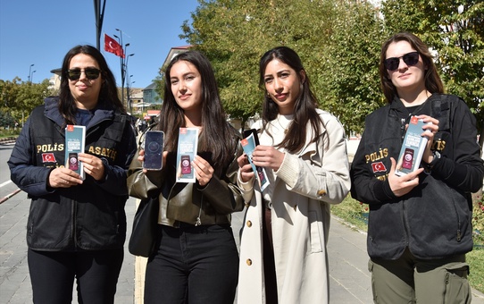 KADES'i kullanırken 'telefondaki konum özelliğini açık tutun' uyarısı