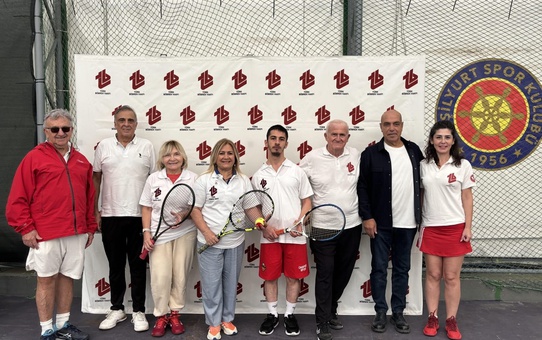 Cumhuriyet Tenis Turnuvası Başladı