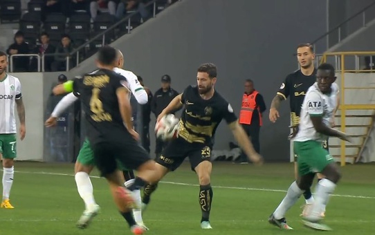 Arca Çorum FK, Iğdır FK'yi 3-1 Yendi