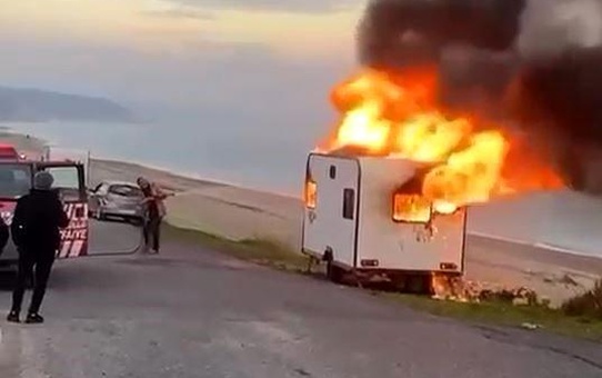 Çatalca'da Karavan Yangını