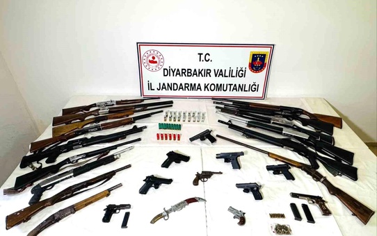 Diyarbakır'da 37 Operasyon: 43 Gözaltı