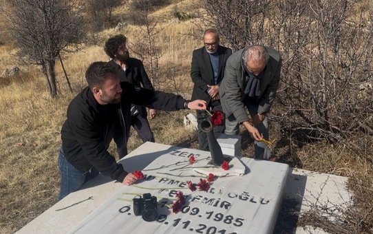 Cem Emir 14 Yıl Sonra Anıldı