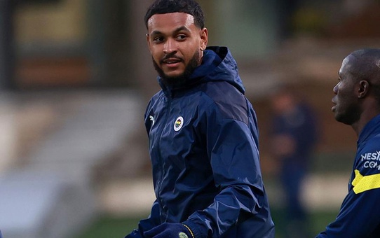 Fenerbahçe'nin eski yıldızı Joshua King Ronaldo ile yarışıyor 