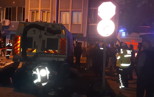 Karacabey'de Çöp Kamyonu Çarpması: 1 Ölü