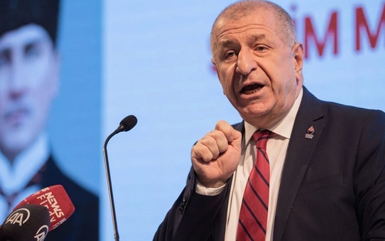 Ümit Özdağ'ın sosyal medya paylaşımlarında intihal! Yanıt gecikmedi
