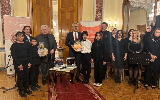 Türk Musikisi Konseri Öğretmenlerle Buluştu