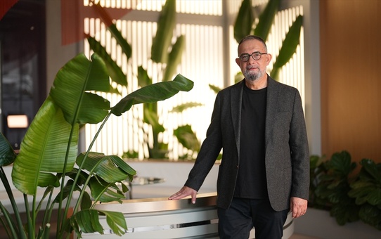 İbrahim Sadri: Şiir ve Tiyatro Yolculuğum