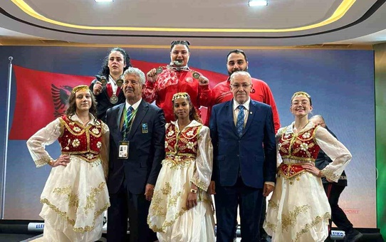 Balkan Şampiyonasından madalya ile döndüler