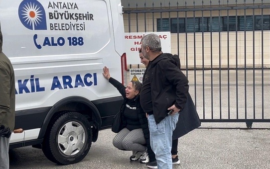 Antalya'da Dereye Düşen Araçta Bir Kadın Hayatını Kaybetti