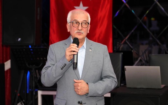 Kırım Derneği'nden Büyükerşen'e: 'Olmadı hocam bizi çok incittiniz'