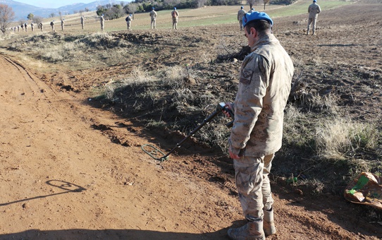 Isparta'da Kayıp Baş Arama Çalışmaları Devam Ediyor