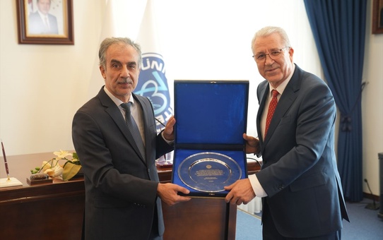 EÜ Rektörlüğü'ne Prof. Dr. Musa Alcı Atandı