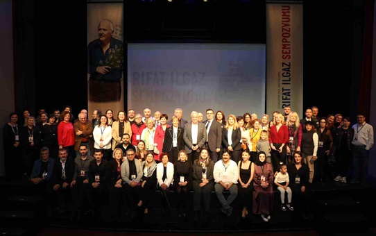 Rıfat Ilgaz'a saygı duruşu, sempozyum ve ödül töreniyle taçlandı