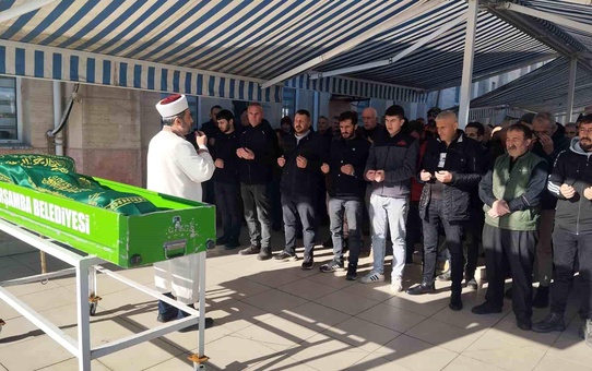 Yangında hayatını kaybeden vatandaş defnedildi