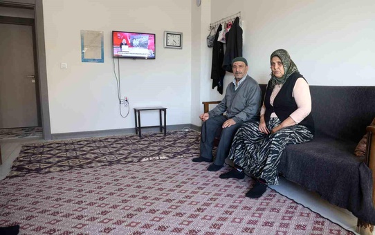 Mustafa Karadeniz'den Murat Kurum'a Övgüler