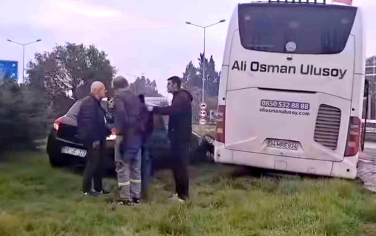 Söke'de Yağmurlu Hava Trafik Kazasına Neden Oldu