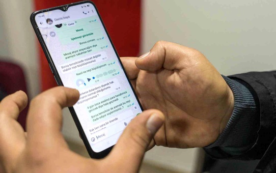 Yapay zekayla kandırdıkları adamı 98 bin TL dolandırdılar