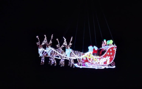 Antalya'da Noel Baba Rüzgarı