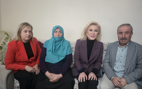 AK Parti İzmir Milletvekili Bursalı'dan şehit ailesine ziyaret