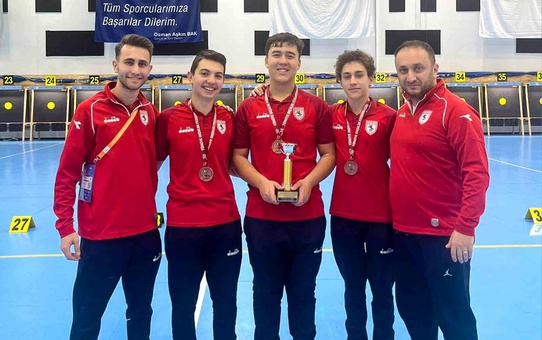 Metin Mert Varol'dan Türkiye Rekoru