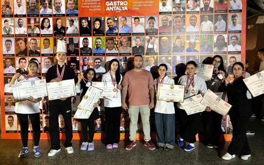 Eskişehir Lisesi'nden Uluslararası Başarı