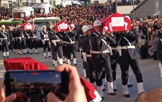 Yalova şehitlerine veda! Bakan Yerlikaya'dan terörle mücadelede kararlılık mesajı