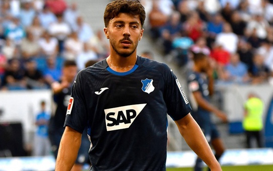 Galatasaray ile anılan Umut Tohumcu, yeni takımına imzayı attı