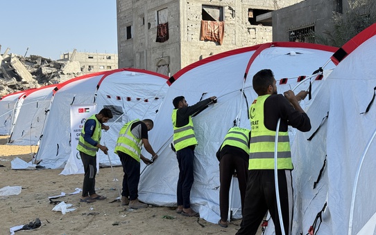 Hayrat Yardım'dan Gazze'de 300 Kişilik Çadır Kent
