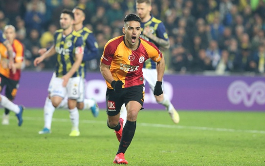 Radamel Falcao futbola geri döndü! İşte yeni takımı