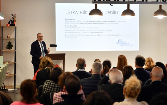 Kriz İletişimi ve Stratejik Yönetim Semineri