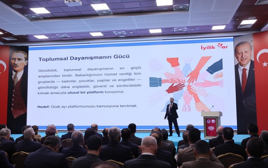 Dr. Çetin, Engelliler İçin Umut Oluyor