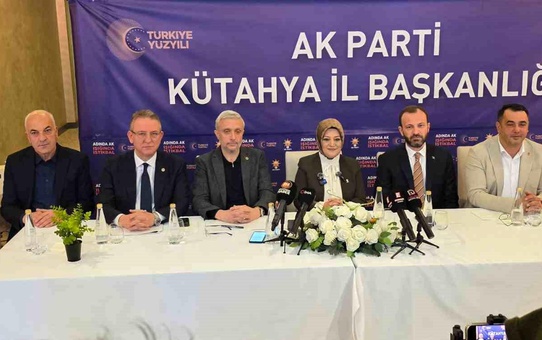 AK Parti Kütahya Teşkilatı'nın 1 yıllık çalışmaları değerlendirildi