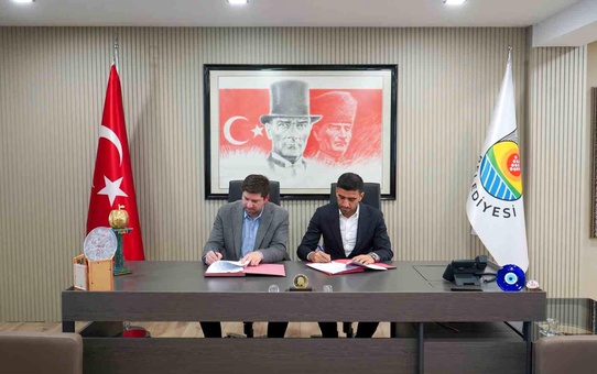 Tarsus Belediyesinden kardeş belediyeye destek