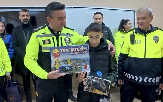 Trafik Güvenliği İçin Örnek Davranış