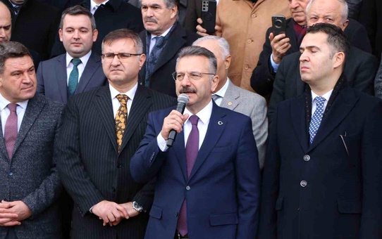 Vali Aksoy, Eskişehir'e Veda Etti