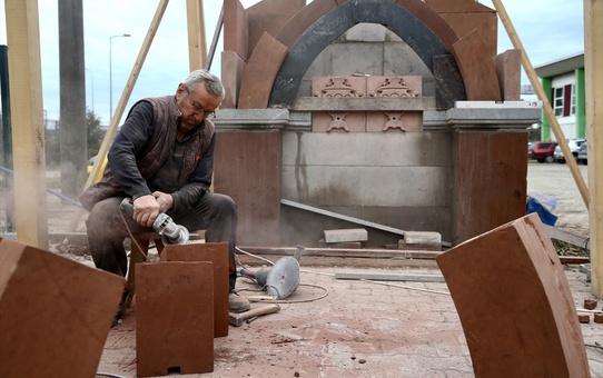 Taş Ustası Yener Yılmaz'dan 164 Çeşme