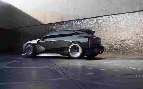 DS Automobiles Brüksel'de N°4 Concept'i Tanıttı