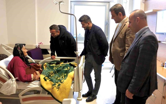Akçadağ Belediye Başkanı Ulutaş'tan hastane ziyareti