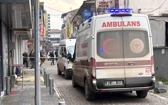 Düzce'de Bodrumda Erkek Cesedi Bulundu