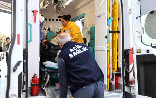 16 yaşındaki kayıp kız çocuğu 24 saat sonra bulundu: Geceyi bakın nerede geçirmiş